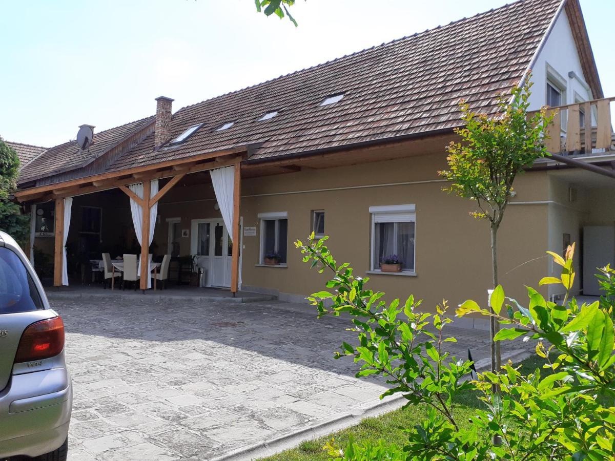 Bonifert Vendeghaz Hotel Dunabogdány Exterior foto